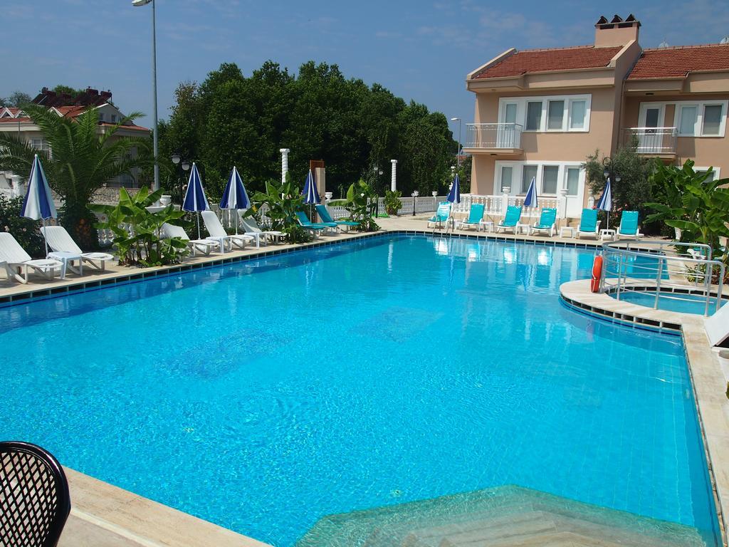 Ozcem Apart Aparthotel Fethiye Habitación foto
