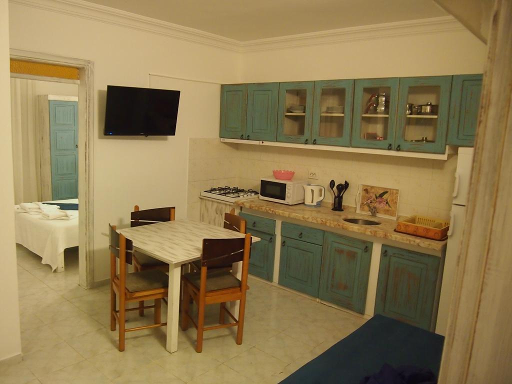 Ozcem Apart Aparthotel Fethiye Habitación foto