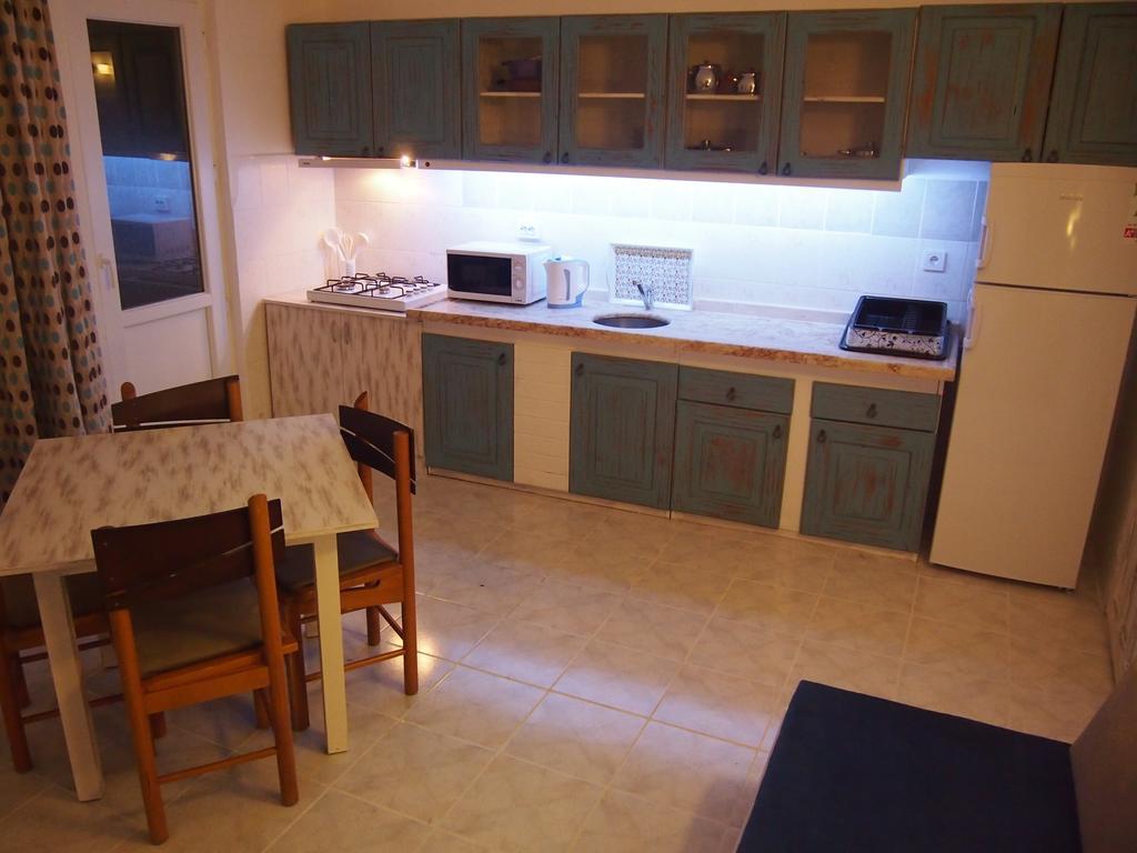 Ozcem Apart Aparthotel Fethiye Habitación foto